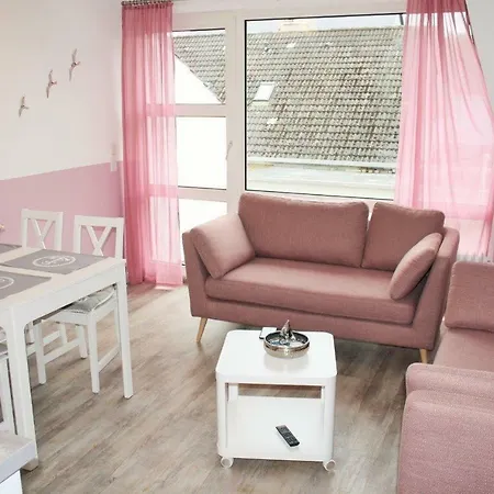 Wohnung-sylt-haus-duenengras * Busum